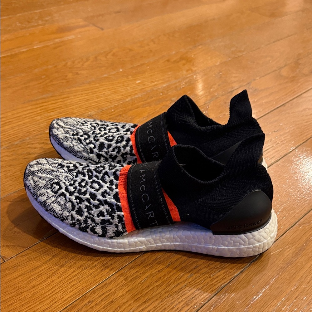 Stella McCartney Women’s Black & White Leopard Slip-On Sneakers - Picture 2 of 6